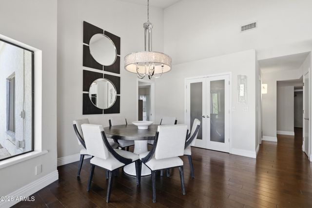 9801 E CARON Street, Scottsdale, AZ 85258