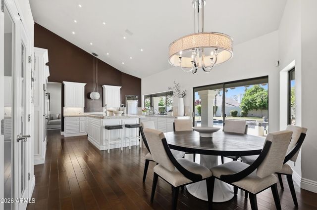 9801 E CARON Street, Scottsdale, AZ 85258