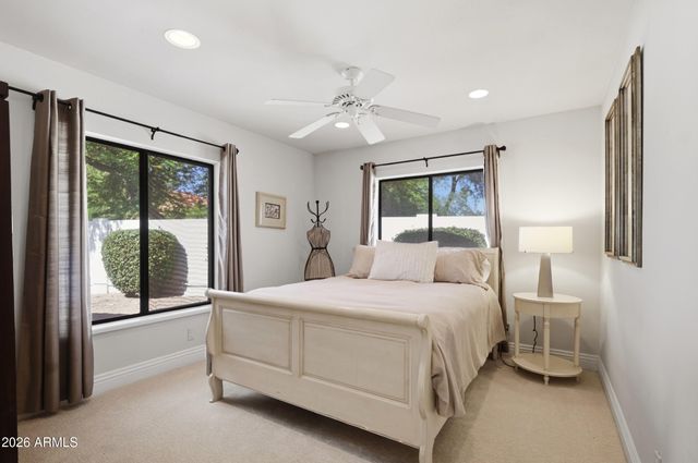 9801 E CARON Street, Scottsdale, AZ 85258