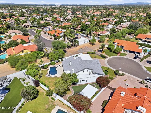 9801 E CARON Street, Scottsdale, AZ 85258