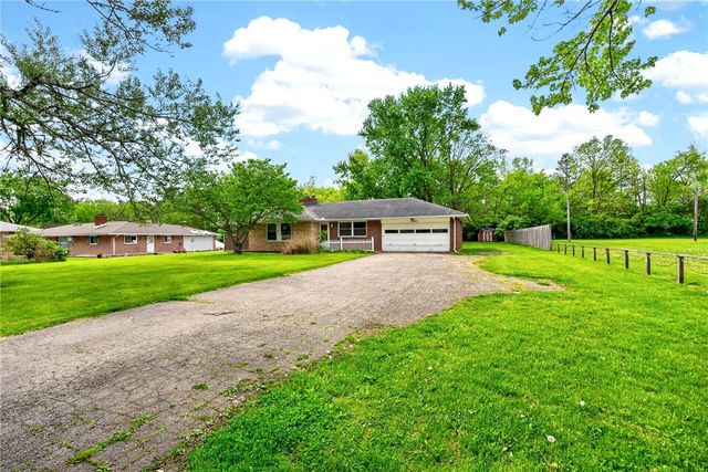 9860 Wolf Creek Pike, Dayton, OH 45426