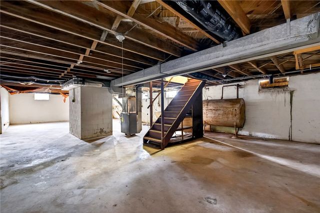 9860 Wolf Creek Pike, Dayton, OH 45426