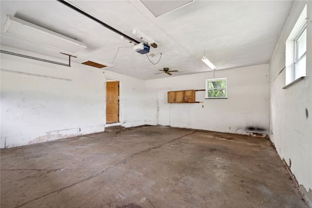 9860 Wolf Creek Pike, Dayton, OH 45426
