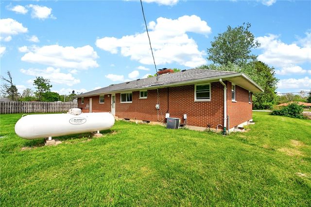 9860 Wolf Creek Pike, Dayton, OH 45426
