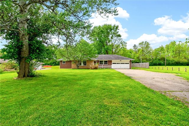 9860 Wolf Creek Pike, Dayton, OH 45426