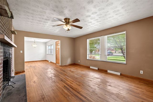 9860 Wolf Creek Pike, Dayton, OH 45426