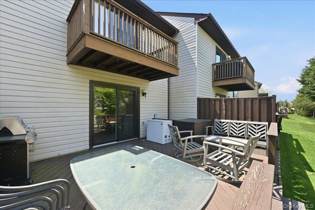 100 Daly Boulevard 2110, Oceanside, NY 11572
