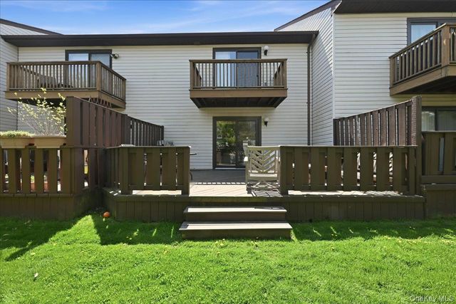 100 Daly Boulevard 2110, Oceanside, NY 11572