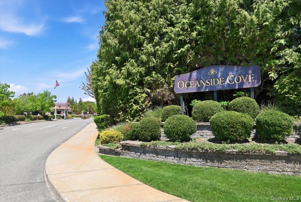 100 Daly Boulevard 2110, Oceanside, NY 11572