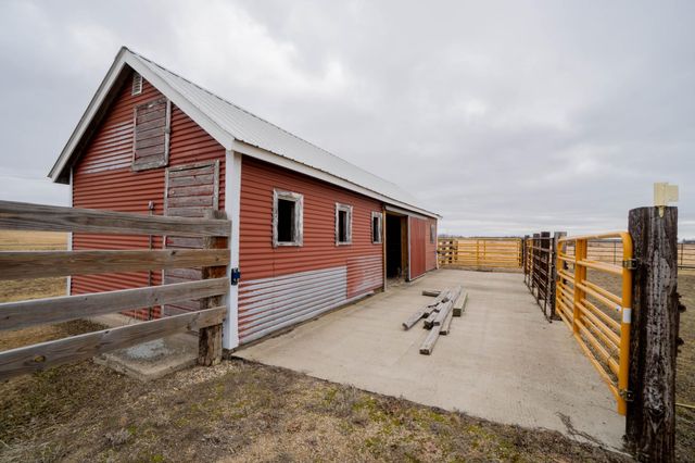 34473 County Highway 143, Bluffton, MN 56518