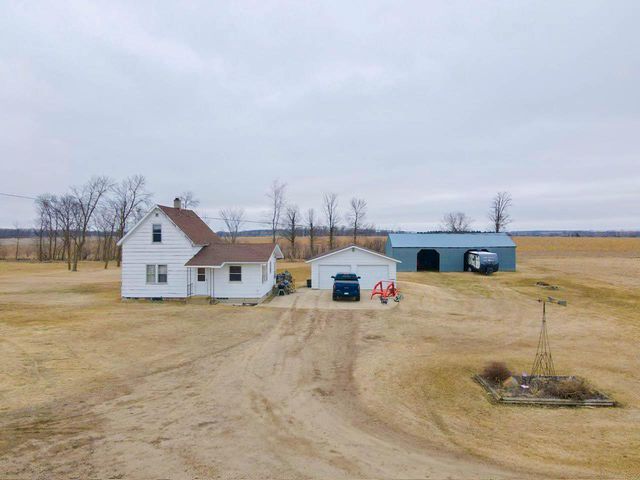 34473 County Highway 143, Bluffton, MN 56518