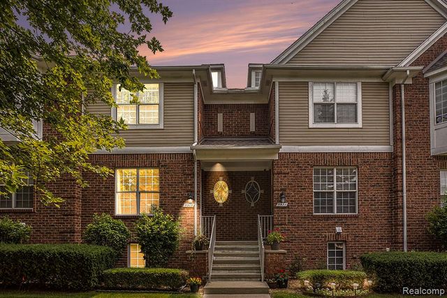 5975 Windemere Lane, Shelby Twp, MI 48316