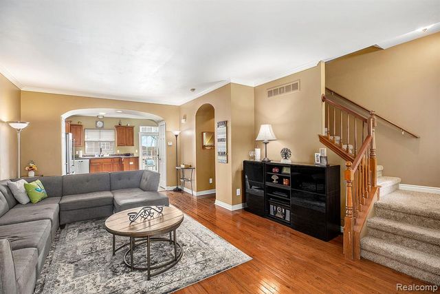 5975 Windemere Lane, Shelby Twp, MI 48316