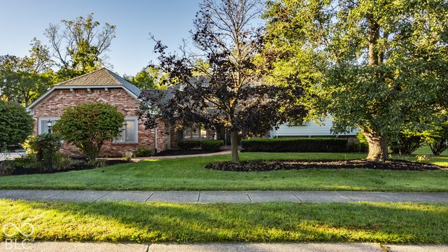 9037 Pinecreek Way, Indianapolis, IN 46256
