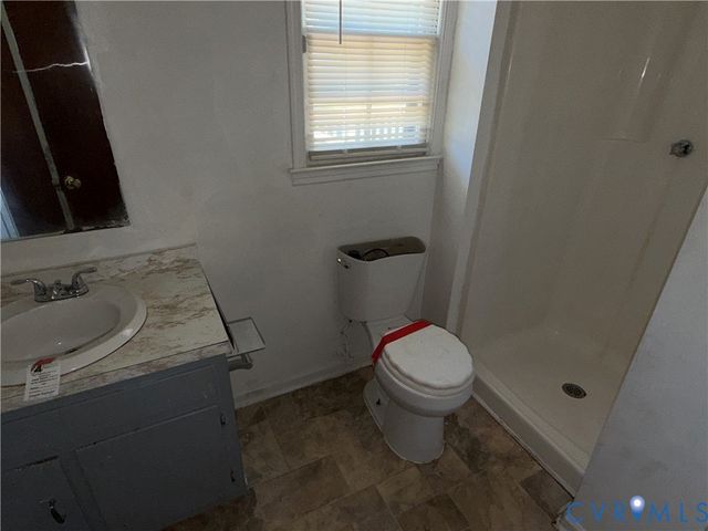 1607 Old Iron Rd, Hopewell, VA 23860