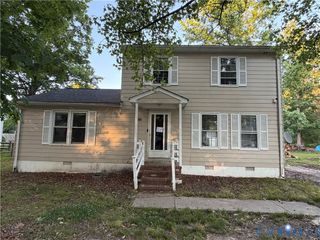 1607 Old Iron Rd, Hopewell, VA 23860