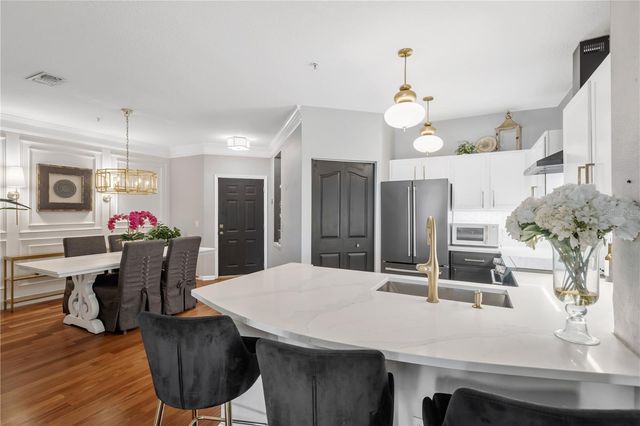 4207 S DALE MABRY HIGHWAY 1203, Tampa, FL 33611