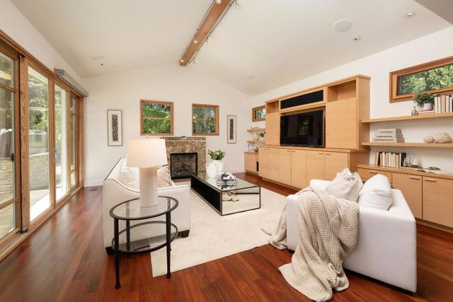 748 S Springer Road, Los Altos, CA 94024