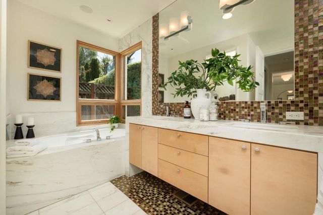 748 S Springer Road, Los Altos, CA 94024