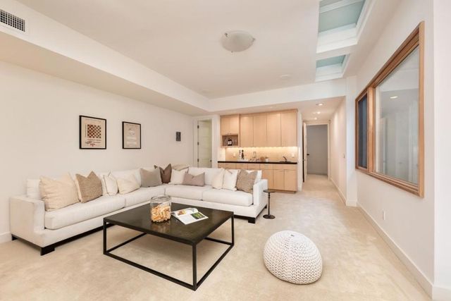 748 S Springer Road, Los Altos, CA 94024