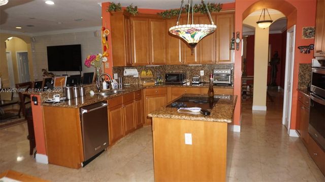 7333 SW 122nd Place, Miami, FL 33183