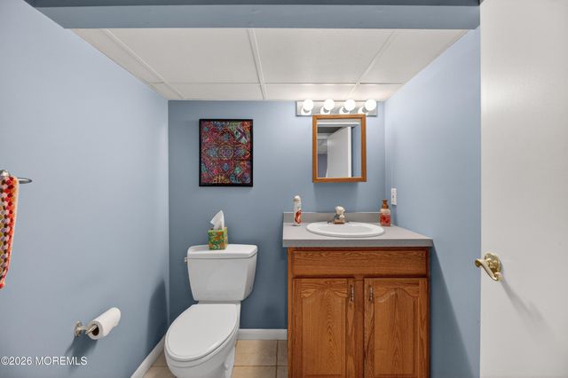 7 Kingston Terrace, Morganville, NJ 07751