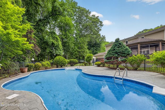 7 Kingston Terrace, Morganville, NJ 07751