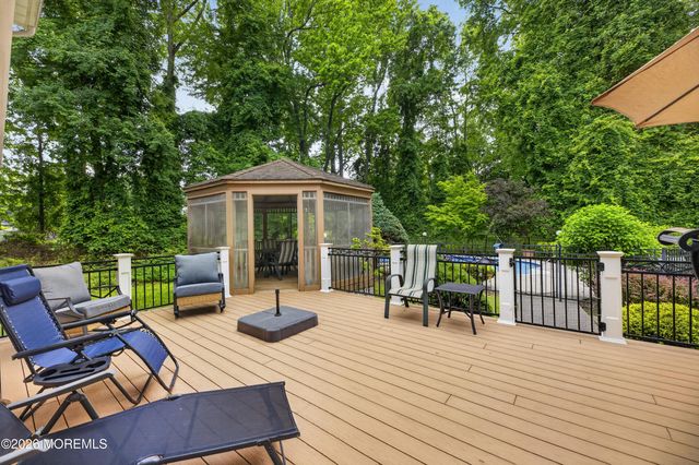 7 Kingston Terrace, Morganville, NJ 07751