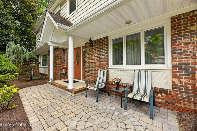 7 Kingston Terrace, Morganville, NJ 07751