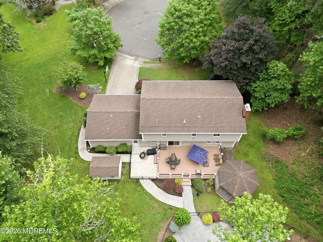 7 Kingston Terrace, Morganville, NJ 07751