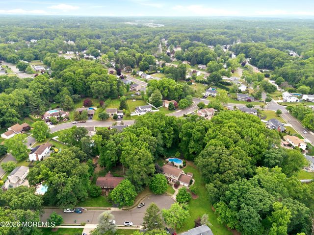 7 Kingston Terrace, Morganville, NJ 07751