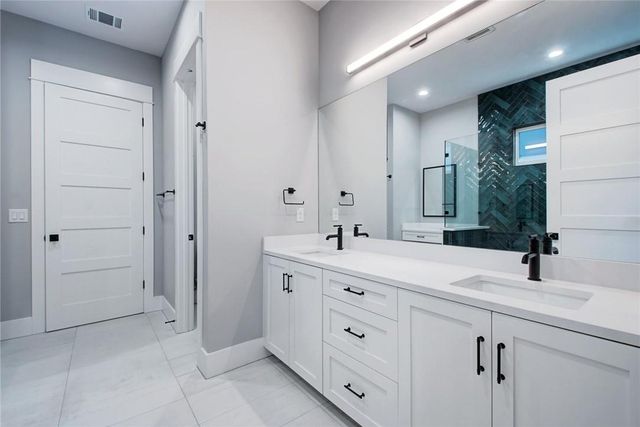 1417 Fairwood RD 1, Austin, TX 78722