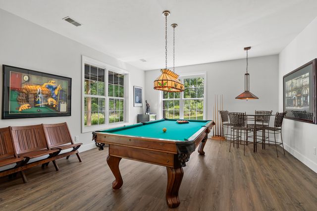 2214 Hunters Pond, Comstock Twp, MI 49048