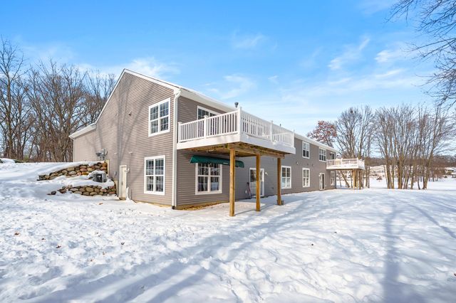 2214 Hunters Pond, Comstock Twp, MI 49048