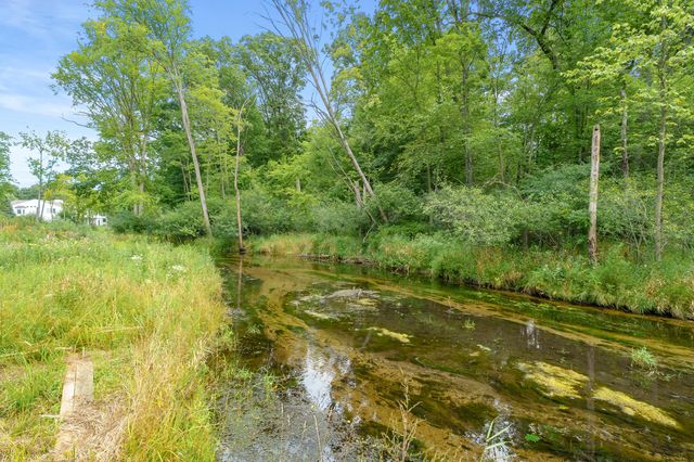 2214 Hunters Pond, Comstock Twp, MI 49048