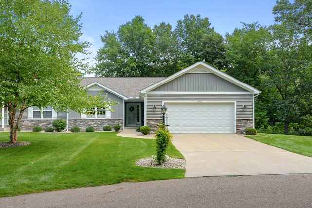 2214 Hunters Pond, Comstock Twp, MI 49048