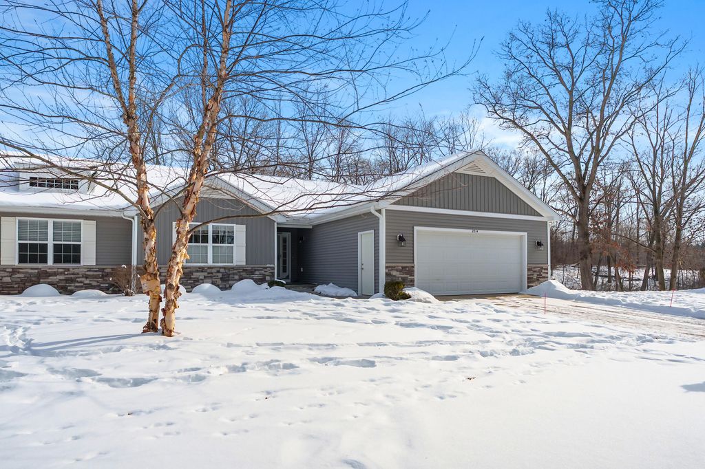 2214 Hunters Pond, Comstock Twp, MI 49048