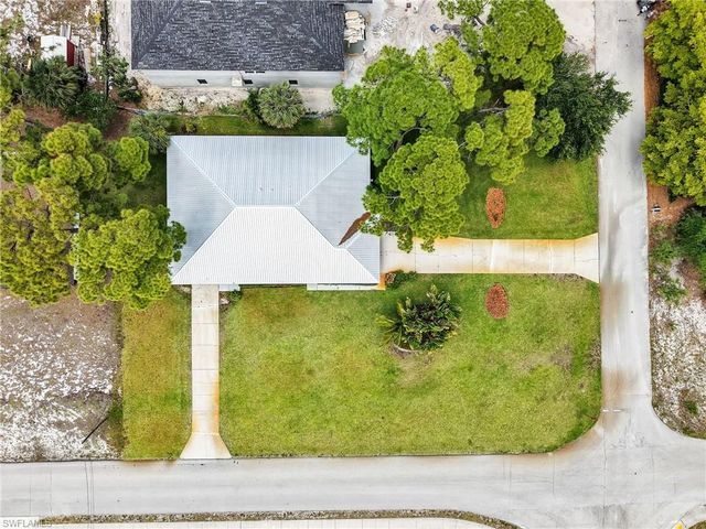 27595 Imperial River RD, Bonita Springs, FL 34134