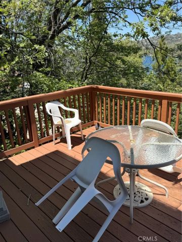 28838 Palisades, Lake Arrowhead, CA 92352