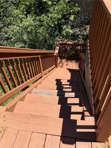 28838 Palisades, Lake Arrowhead, CA 92352