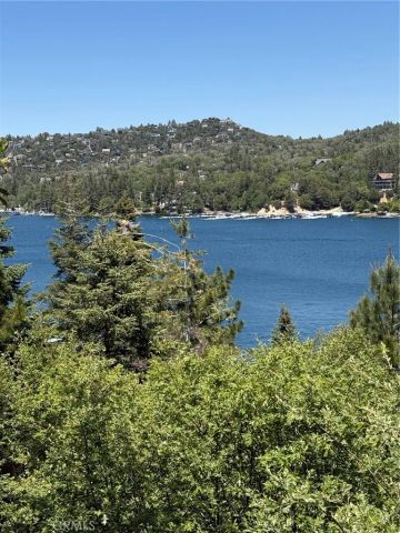 28838 Palisades, Lake Arrowhead, CA 92352
