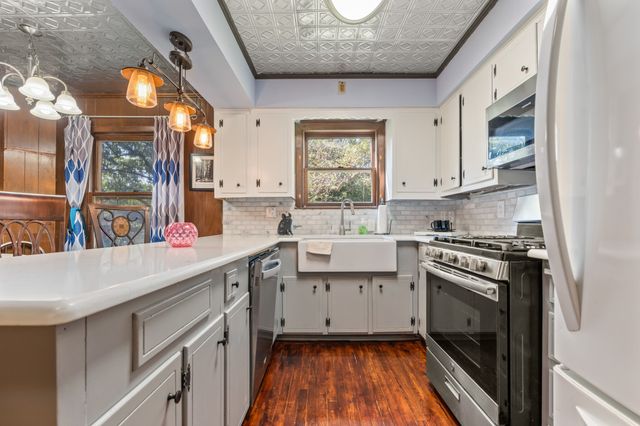 900 Park Drive, Hillsboro, TX 76645