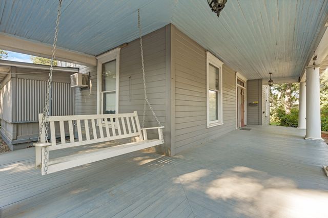 900 Park Drive, Hillsboro, TX 76645