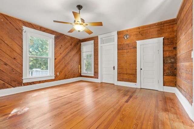 900 Park Drive, Hillsboro, TX 76645