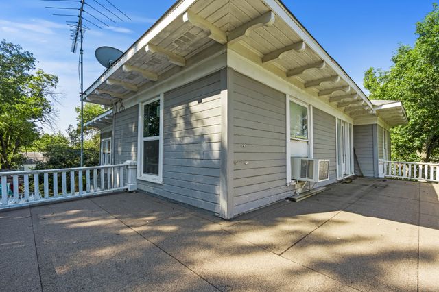 900 Park Drive, Hillsboro, TX 76645