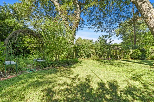 900 Park Drive, Hillsboro, TX 76645