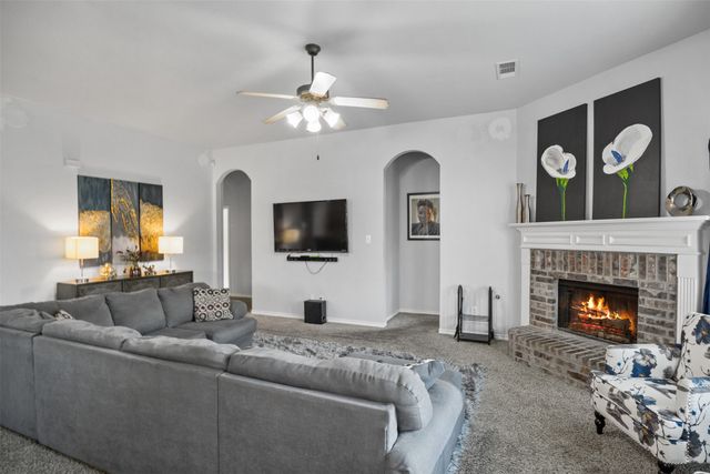 5404 Rolling Meadows Drive, Fort Worth, TX 76123