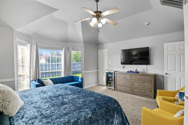 5404 Rolling Meadows Drive, Fort Worth, TX 76123