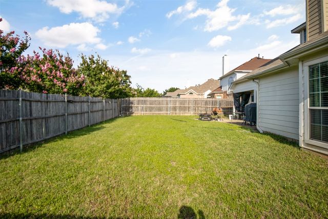 5404 Rolling Meadows Drive, Fort Worth, TX 76123