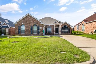 5404 Rolling Meadows Drive, Fort Worth, TX 76123